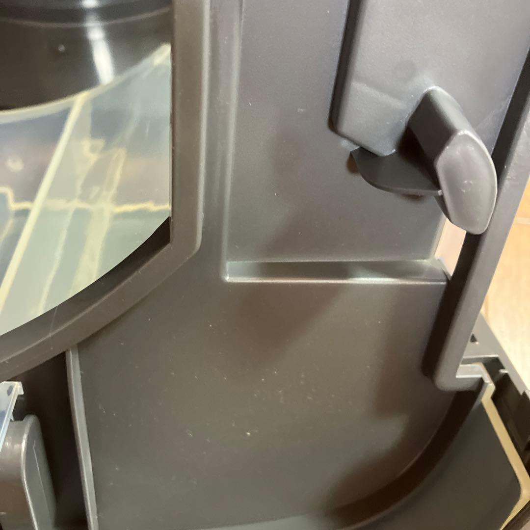 エレクトロラックス 2022年製　空気清浄機付き除湿機 EDH12TRBD3