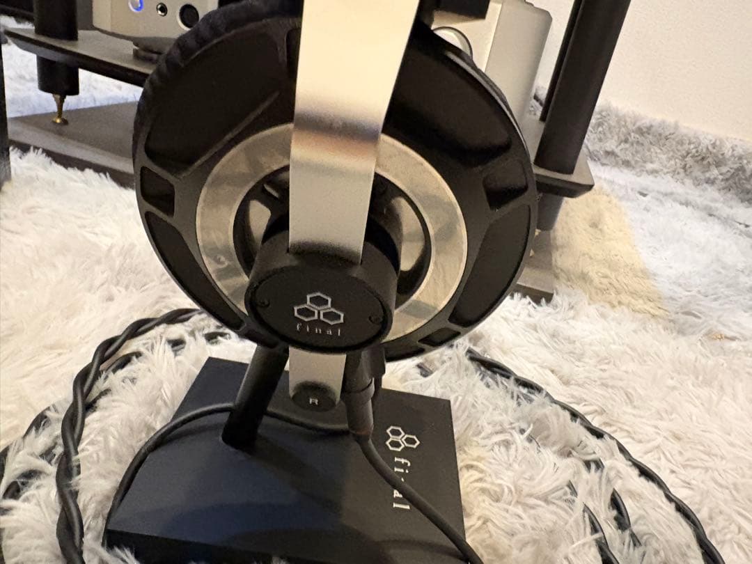 final D8000 平面磁界型ヘッドホン