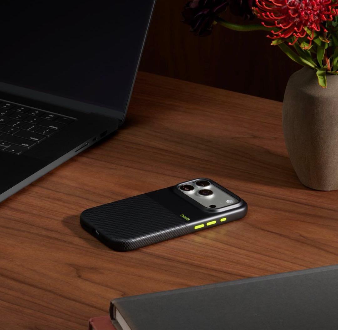 Beats iPhone17Pro Rugged Case MagSafe対応