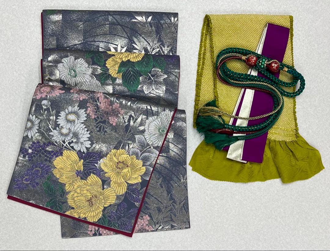 振り袖　フルセット　長襦袢付　成人式　パーティー　金彩加工　刺繍入り　723