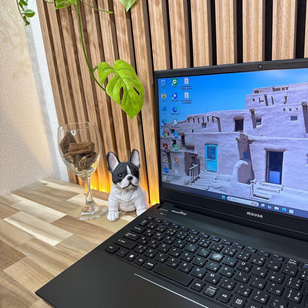 準美品2022年モデル‼️Mouse☘️最高峰i7☘SSD512GB☘️ノートパソコン