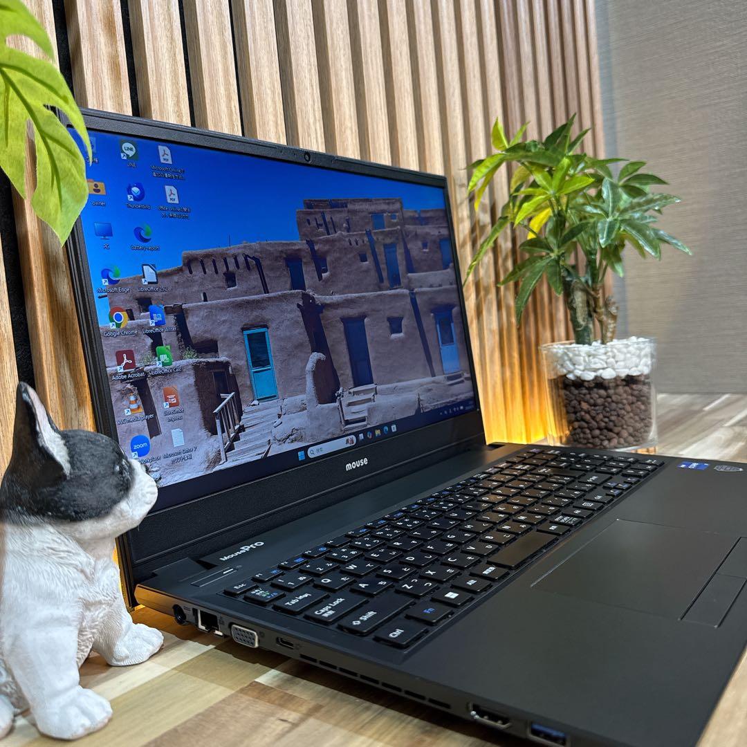 準美品2022年モデル‼️Mouse☘️最高峰i7☘SSD512GB☘️ノートパソコン
