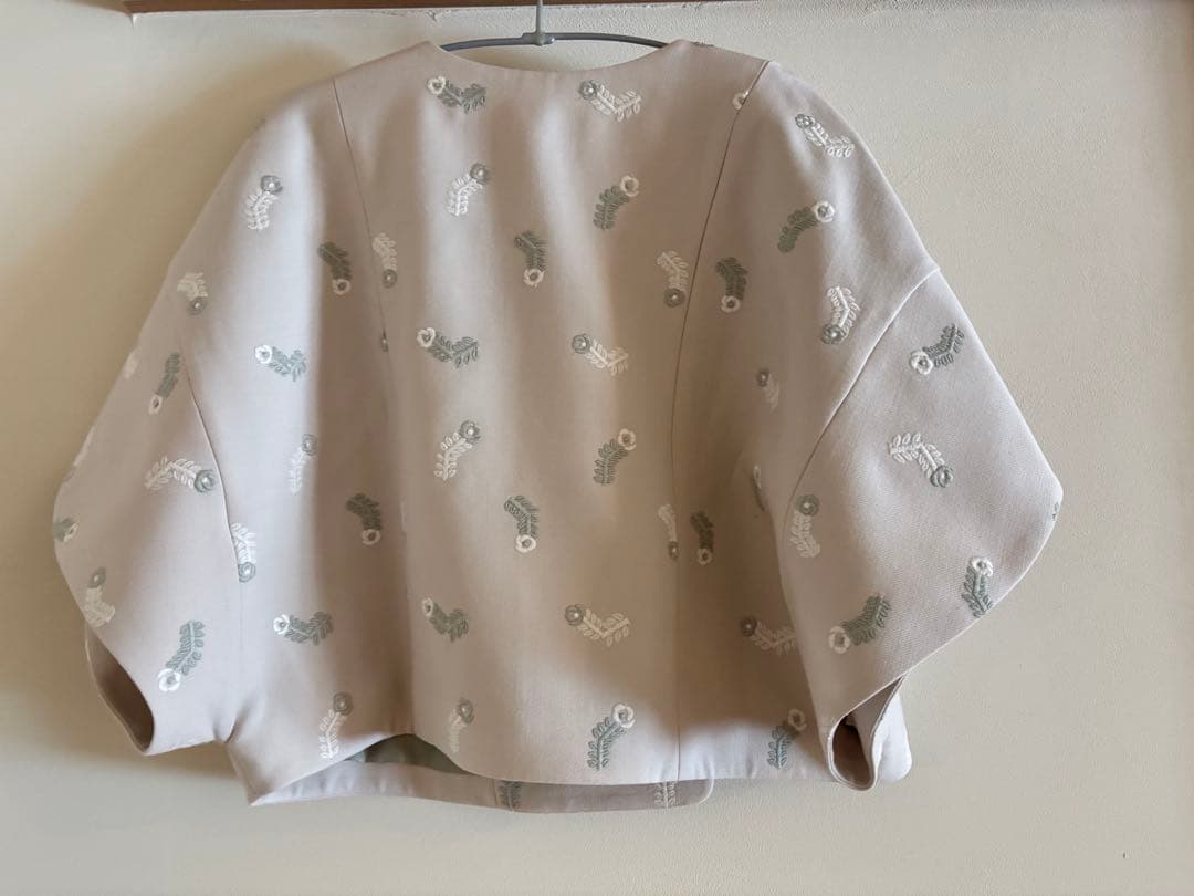 定価以下！ミナペルホネン　petal feather ジャケット