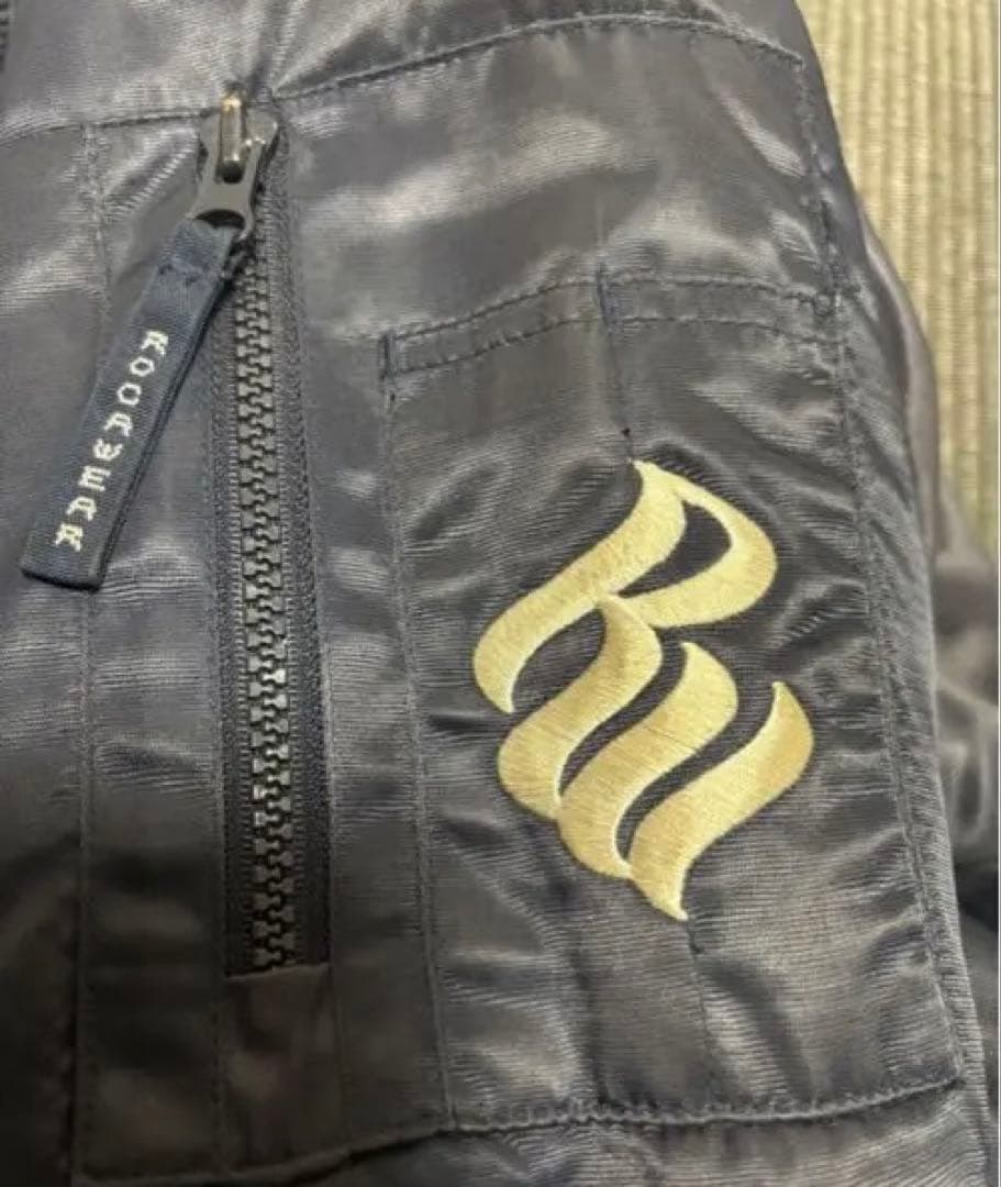 ロカウェア スタジャン