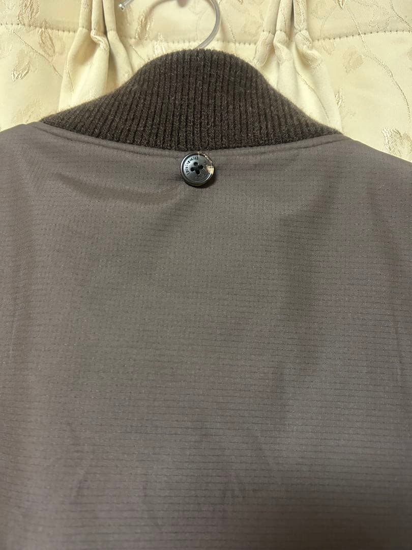 1piu1uguale3AKMダブルネームベストXL