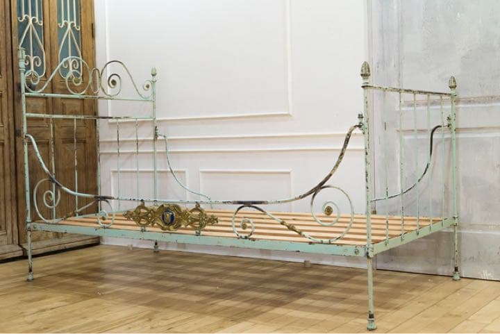 フレンチアンティーク　アイアンベッド　スノコ付き
