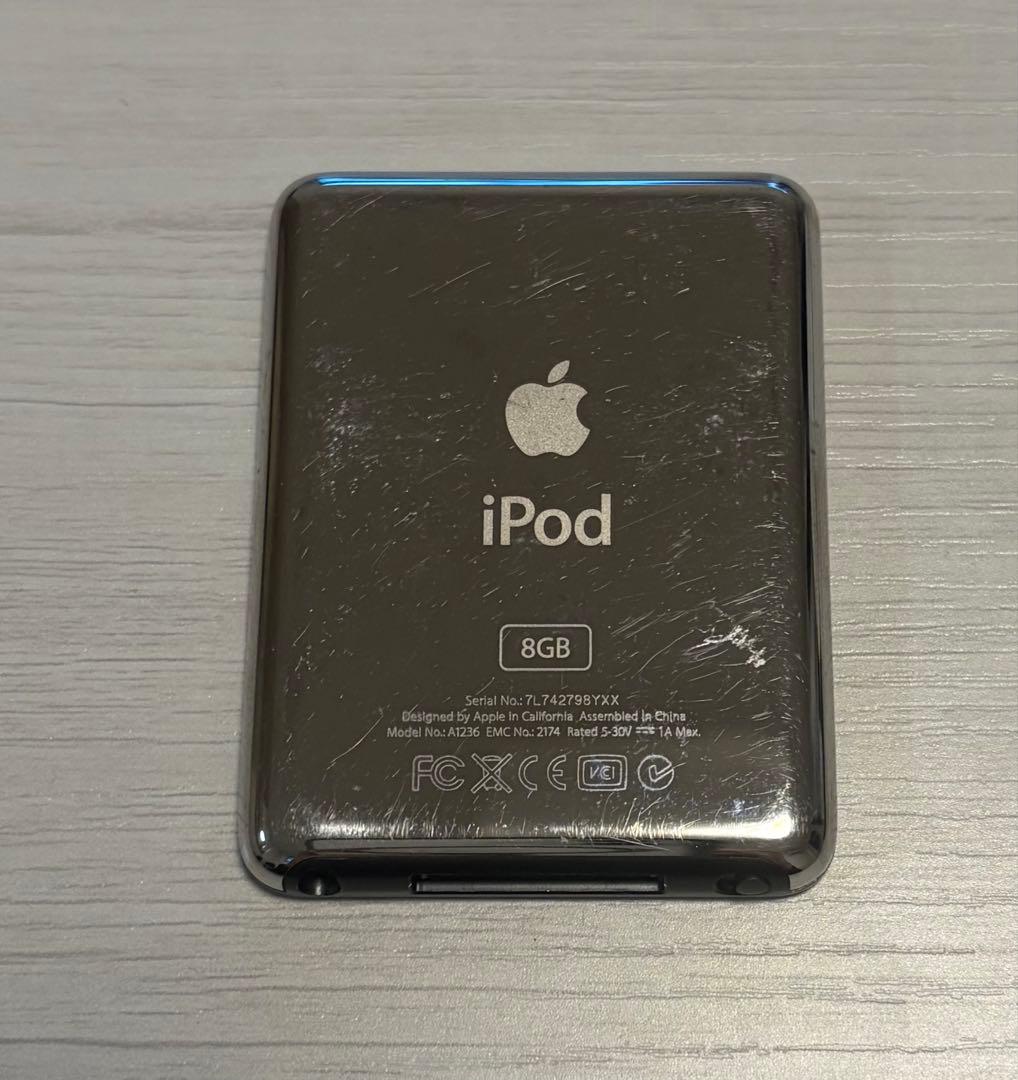 Apple iPod nano（第3世代）8GB USBケーブル付き　動作確認済