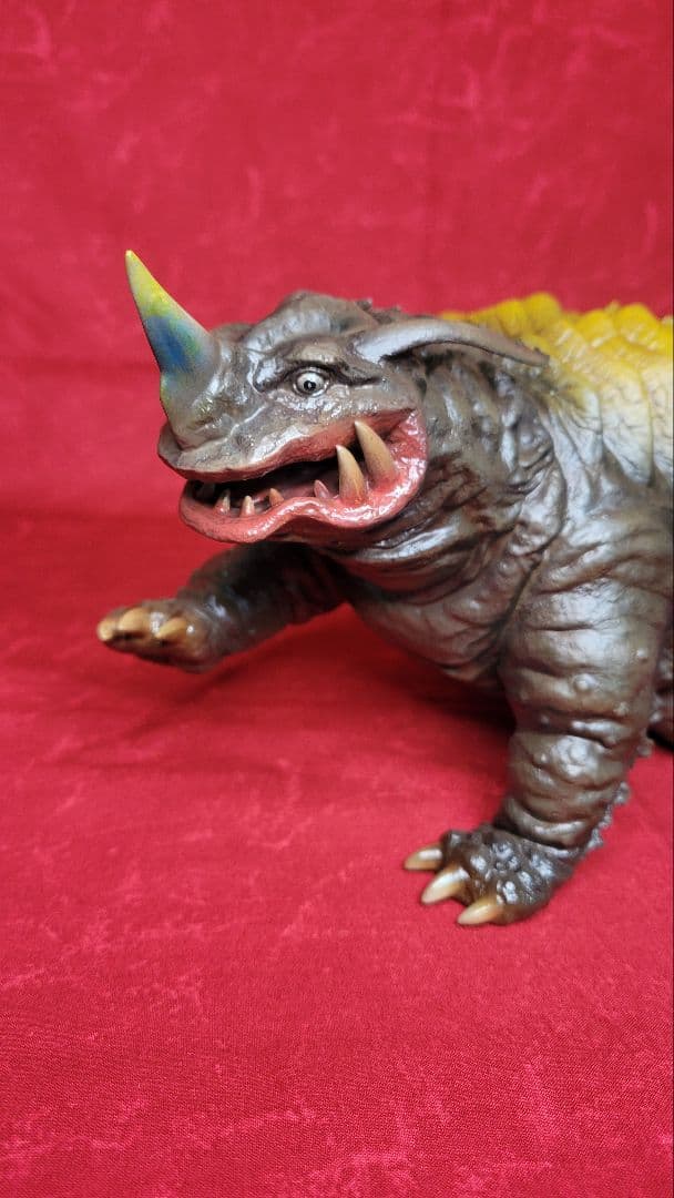 エ*ー様 ビリケン商会ソフビキット完成品　透明怪獣ネロンガガレージキット完成品ウ