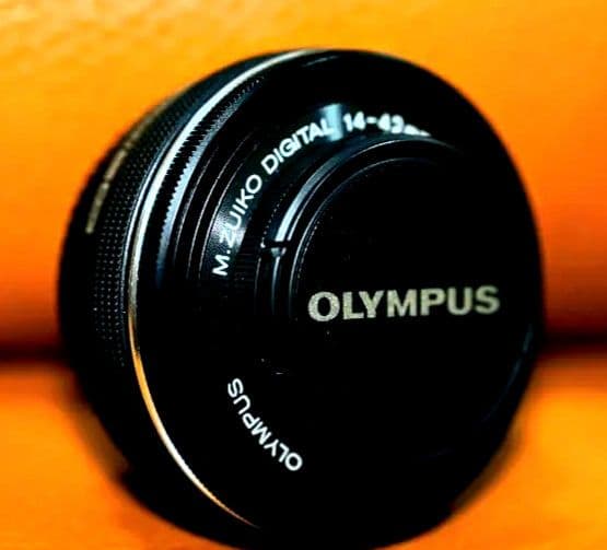 F*0様 美品 M.ZUIKO 14-42mm F3.5-5.6 EZ 保護フィ