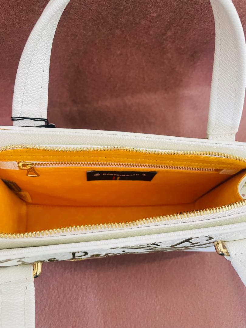 新品 CASTELBAJAC カステルバジャック 牛革セカンドバッグ ホワイト