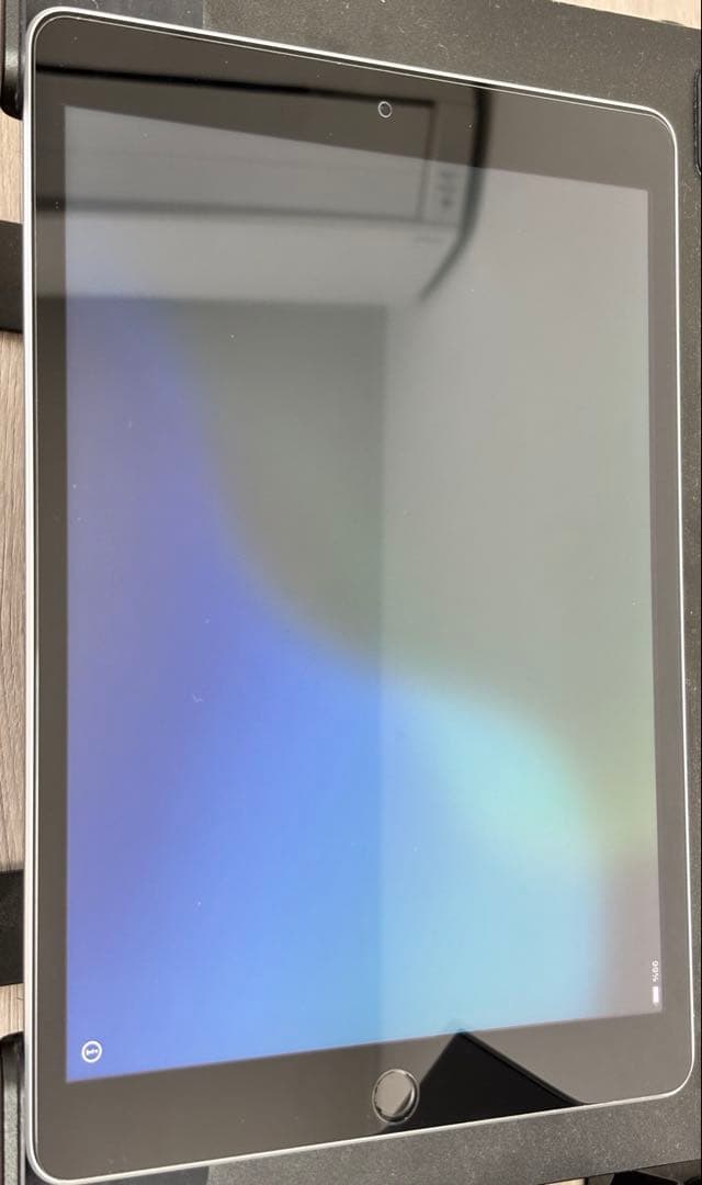 【美品】Apple iPad 第9世代 シルバー バッテリー90%