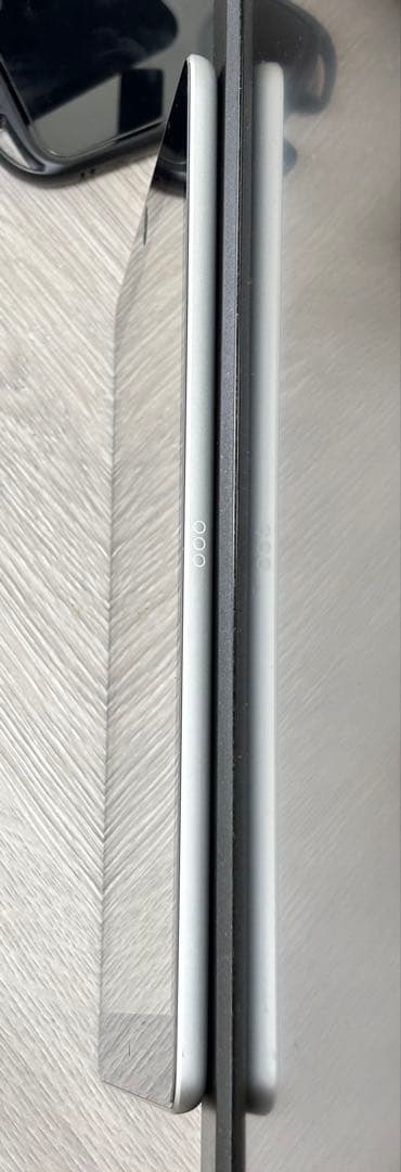 【美品】Apple iPad 第9世代 シルバー バッテリー90%