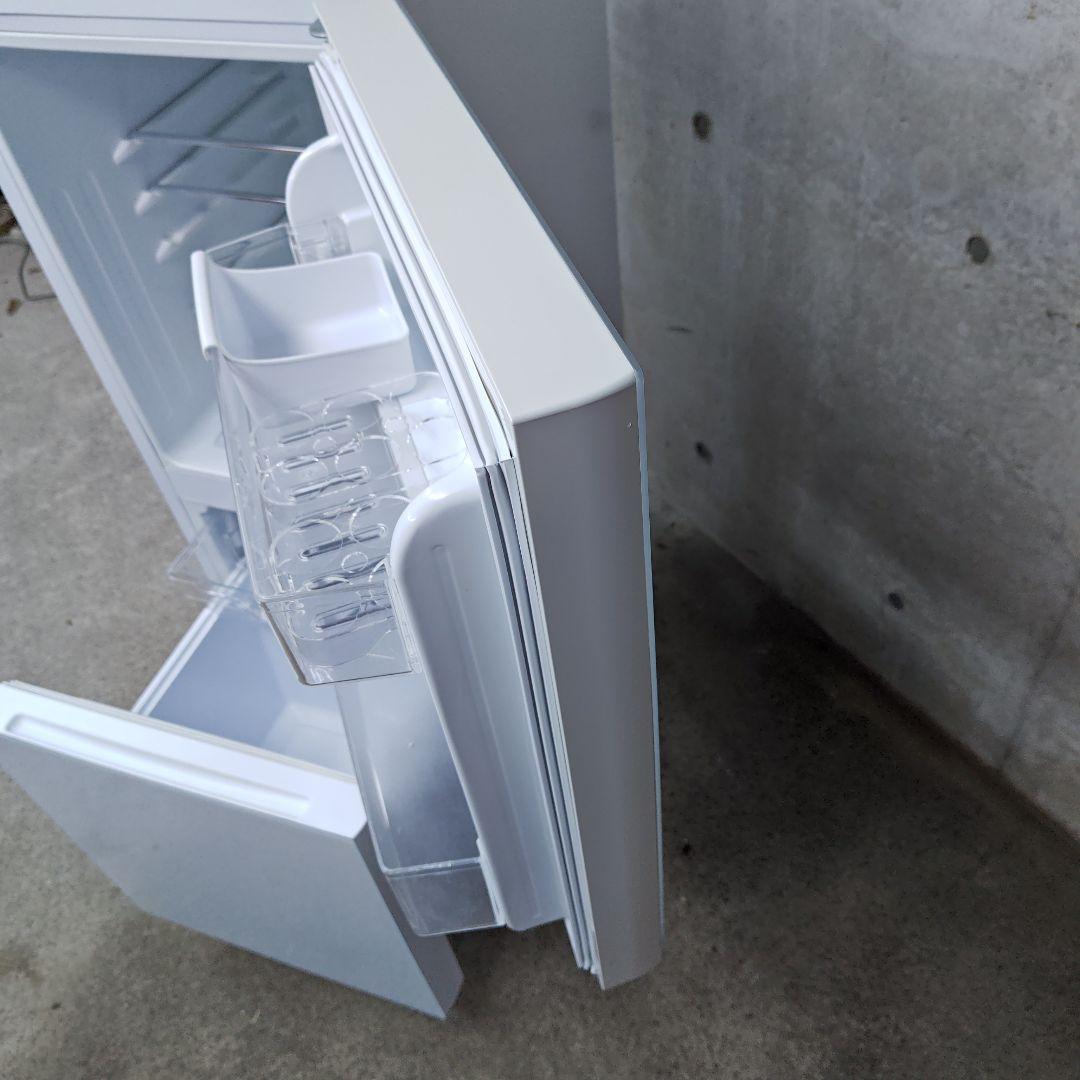 Hisense ハイセンス 冷蔵庫 HR-G13B-W