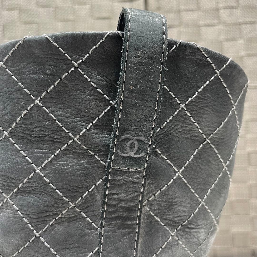 な*な様 CHANEL マトラッセ レザー ロングブーツ キルティングデザイン