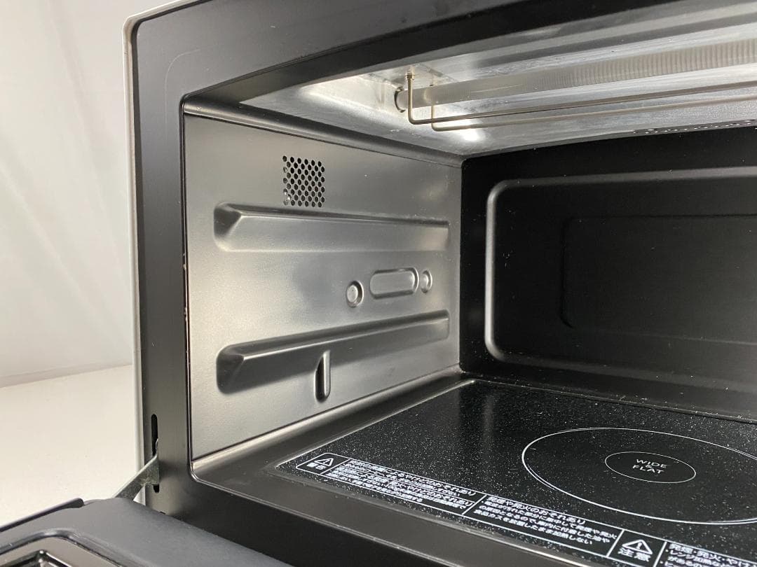 TOSHIBA オーブンレンジ　ER-TD70(W)　2020年製