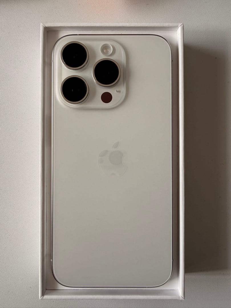 iPhone15Pro 128GB ホワイト