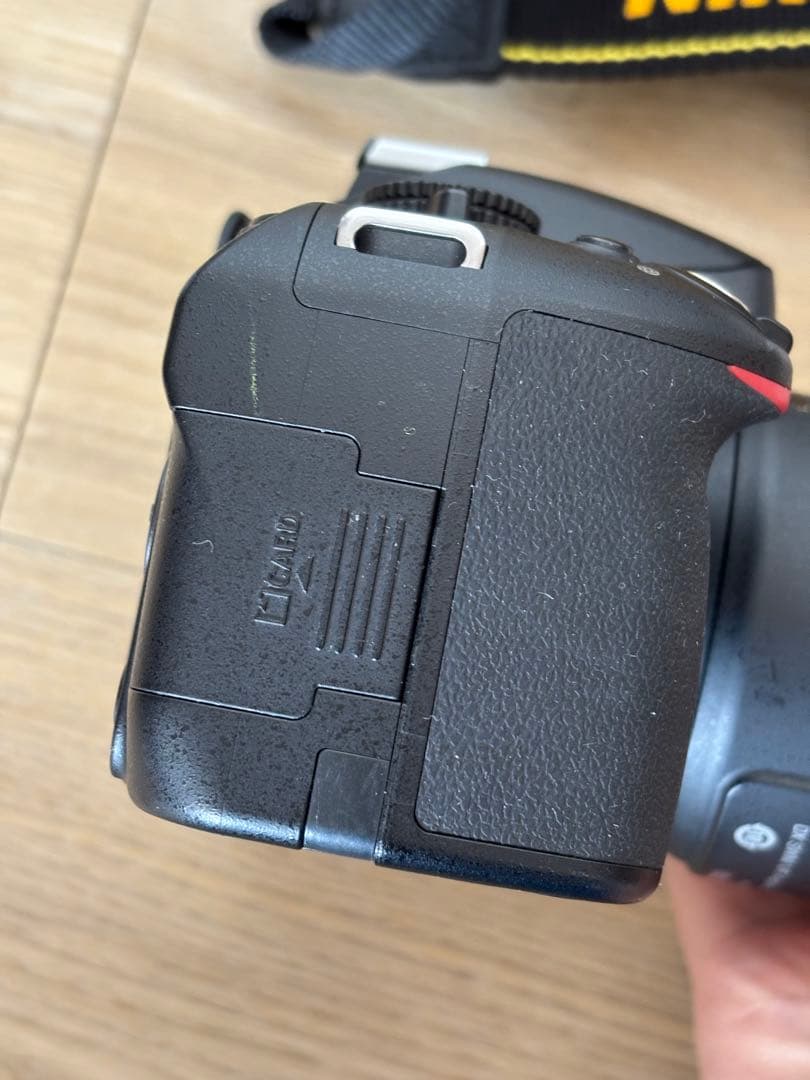 Nikon D5100 デジタル一眼レフカメラ 18-55mm VRレンズ付き