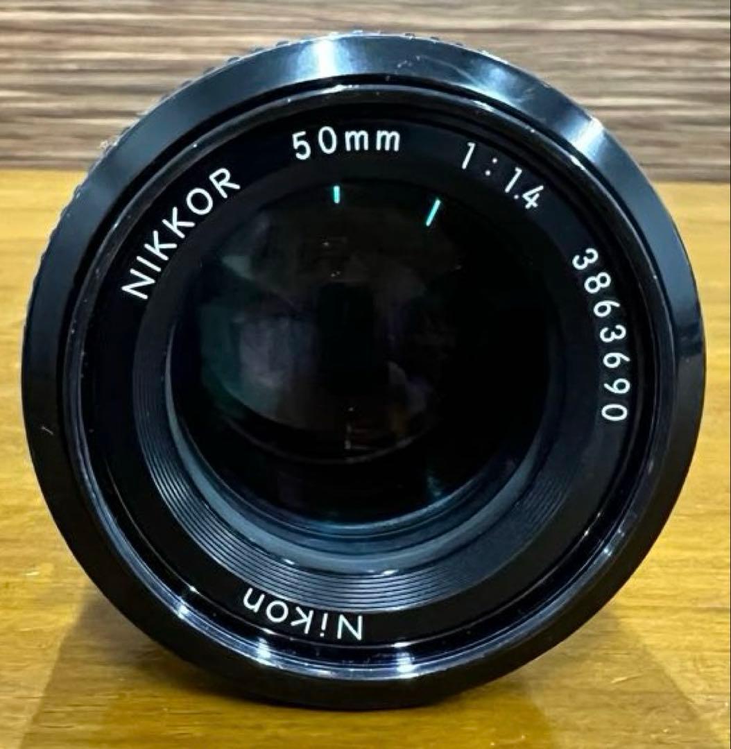 ニコン　単焦点レンズ　Ai　NIKKOR　50mm　f1.4　リアキャップ付き
