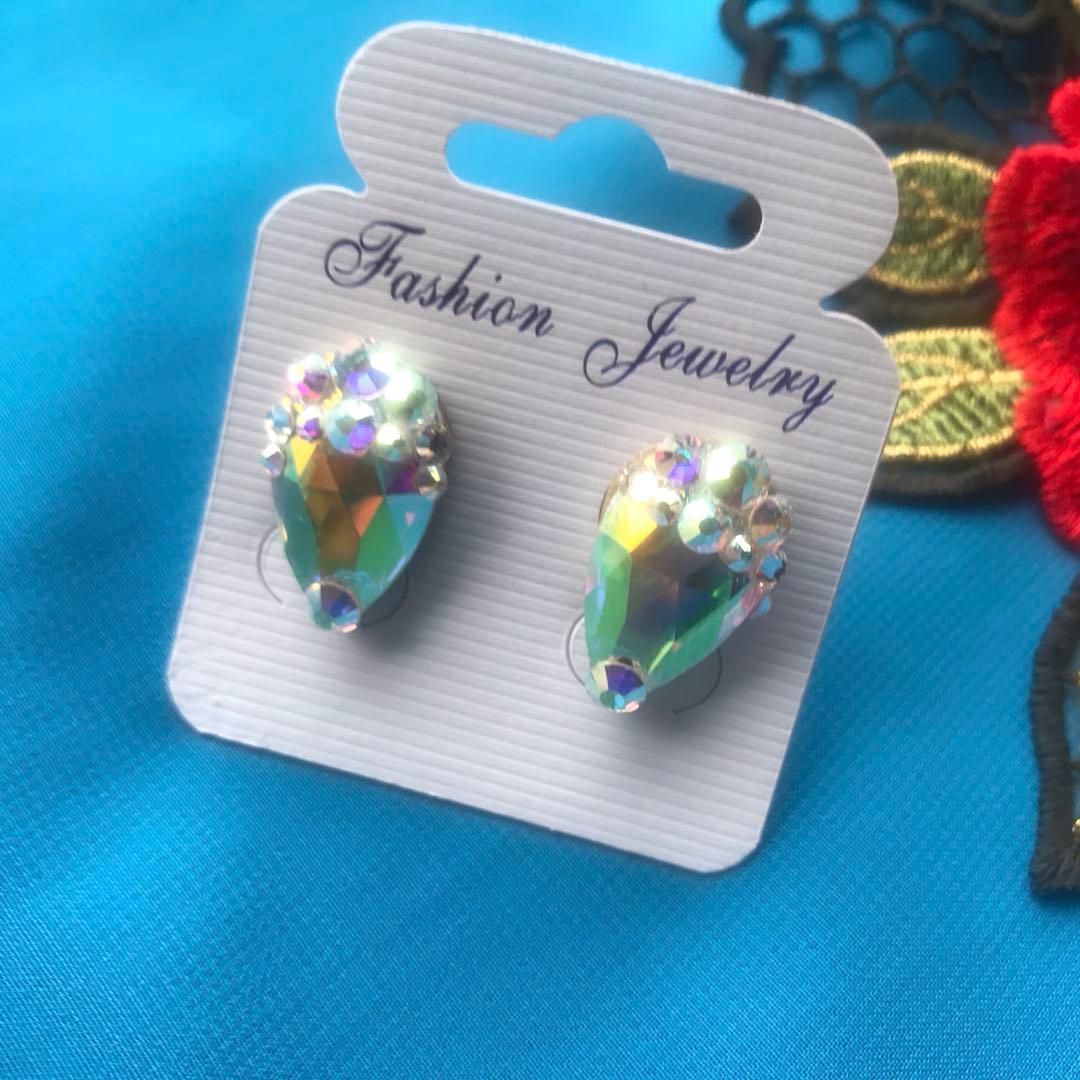 オーロラシンプルピアス　社交ダンス☆ベリーダンス