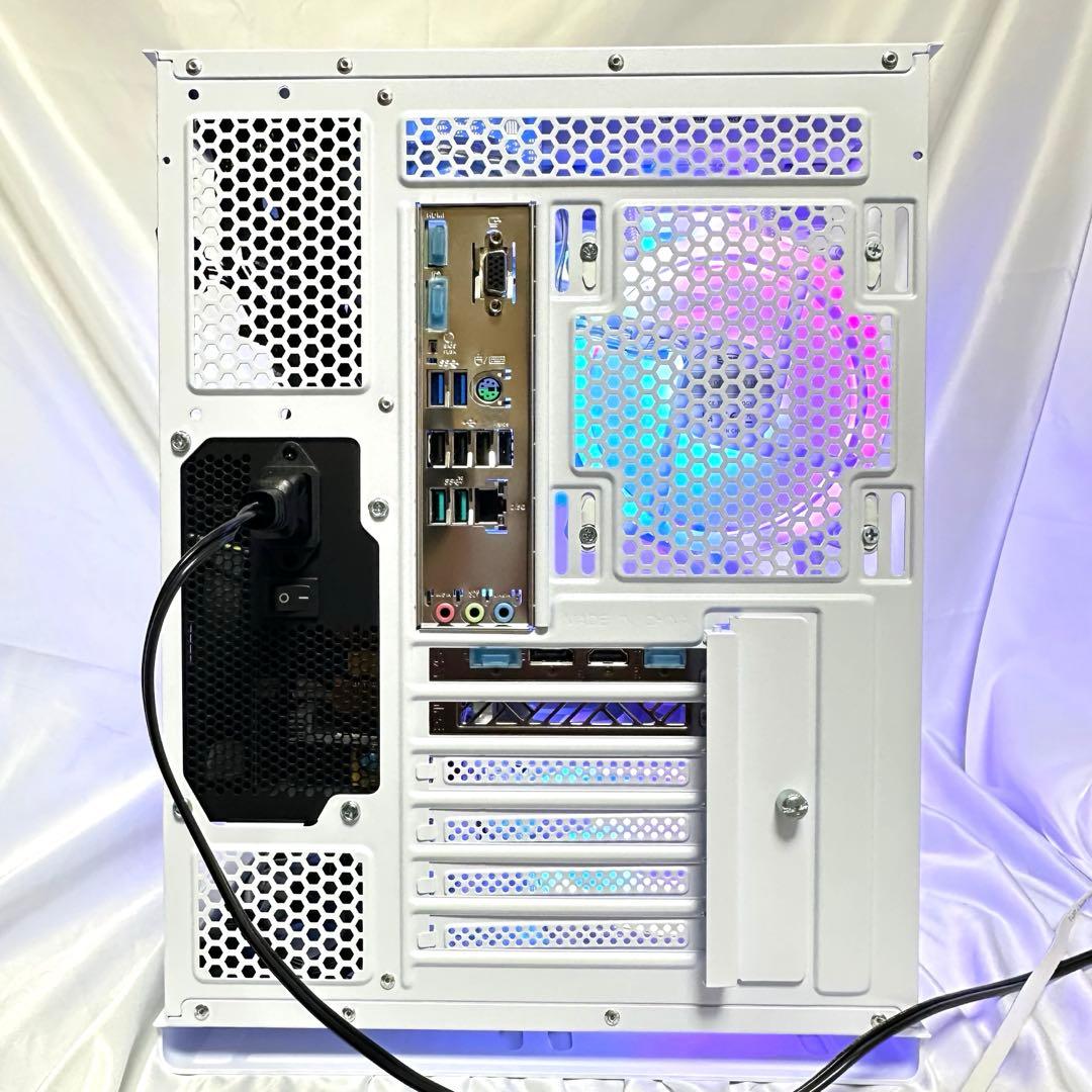 【新品】　ゲーミングPC RYZEN7 7700 RX7800xt ワイルズ