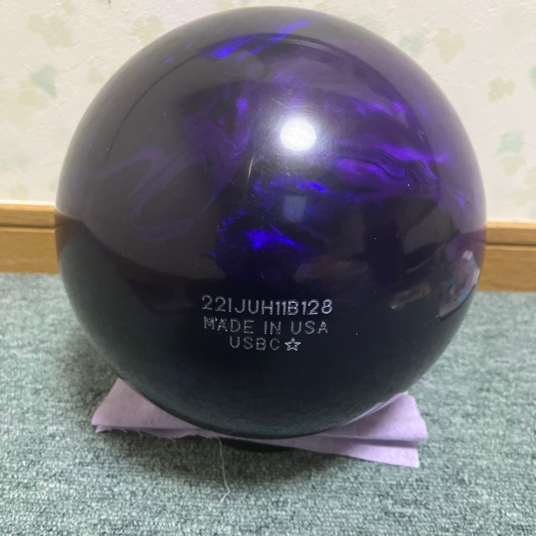 MR majority ボウリングボール 紫