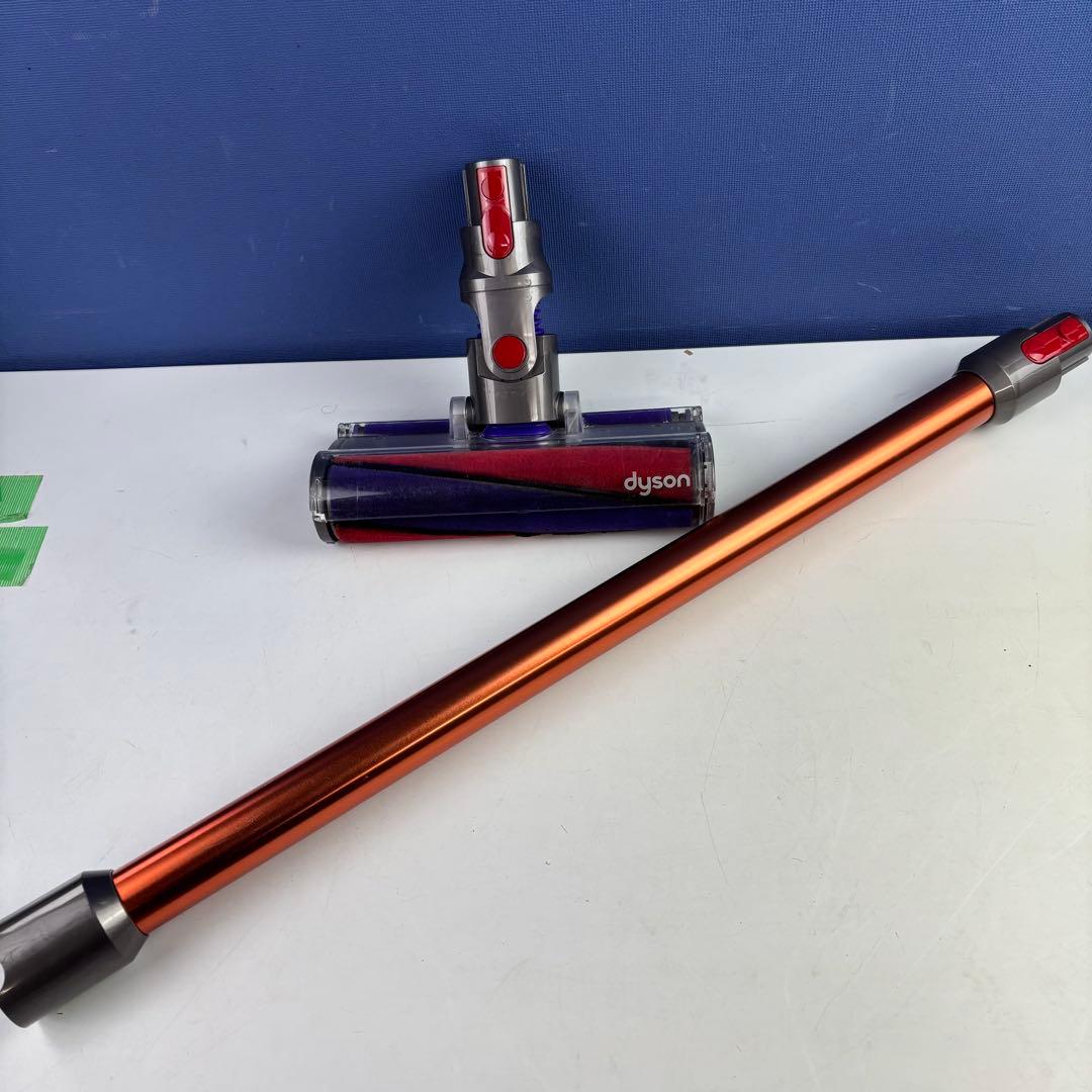 Dyson コードレスクリーナー SV12/MP114-31