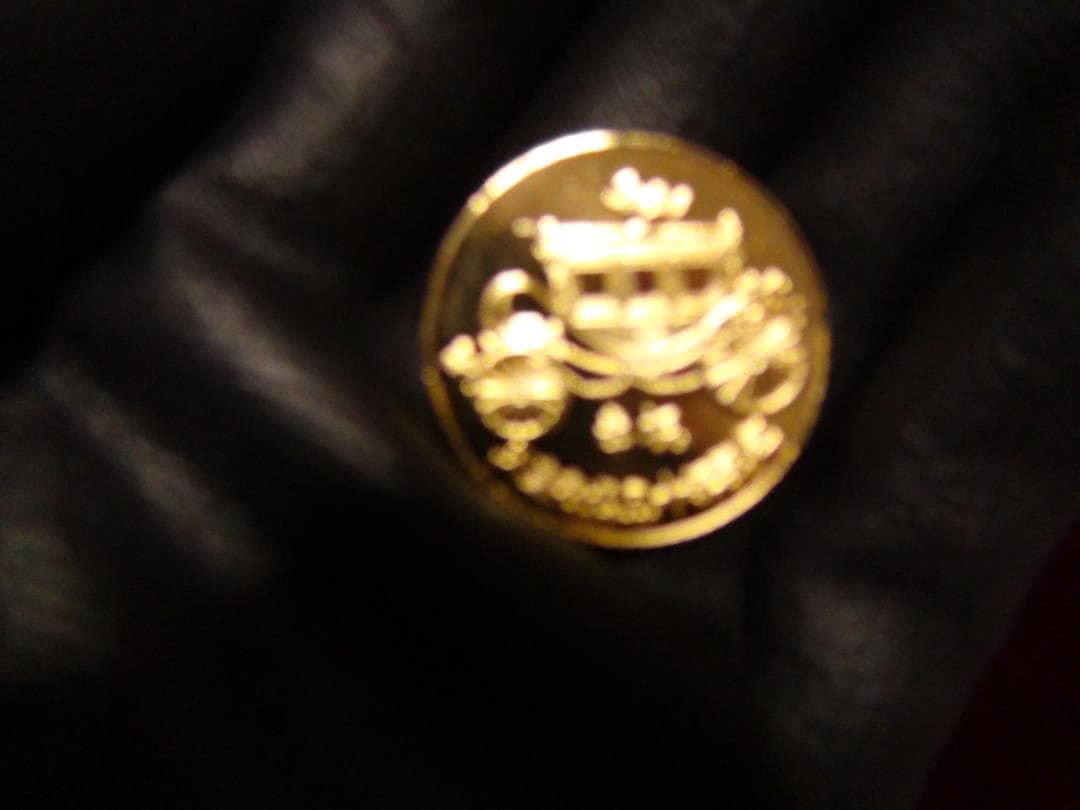 昭和天皇 御在位五十年記念メダル 新品未使用 !。