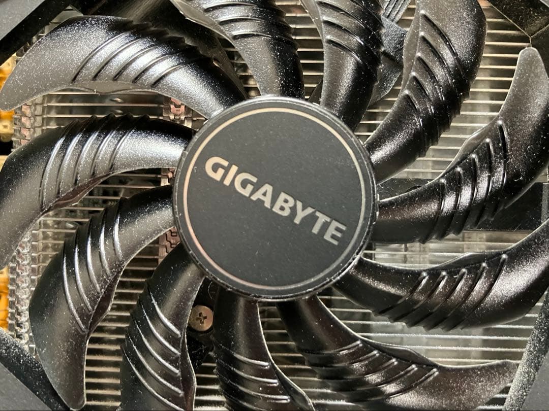 【ジャンク品】GIGABYTE GV-N2060OC-6GD(rev.2.0)