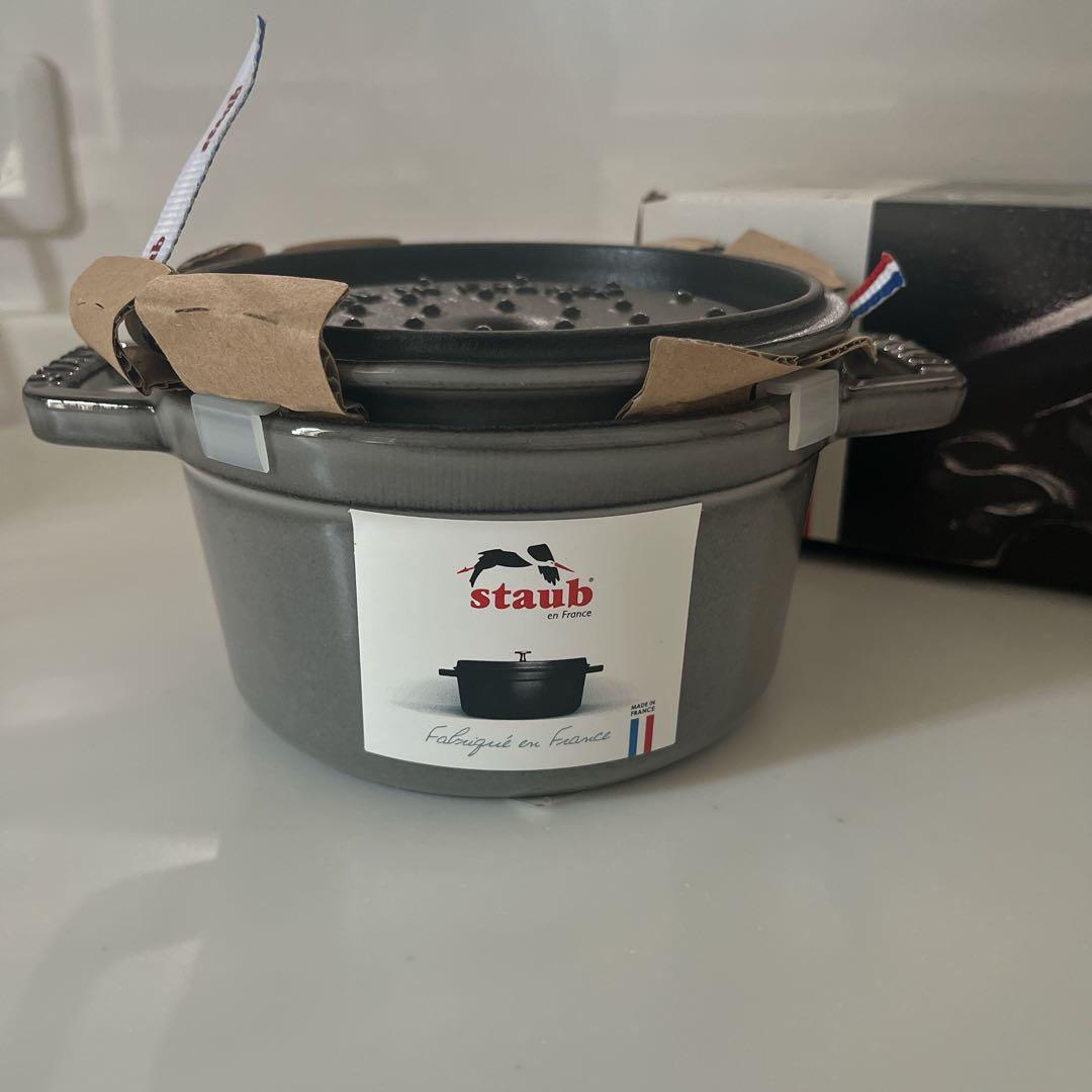 ストウブStaubココット ラウンドグレー 14cmホーロー 鍋