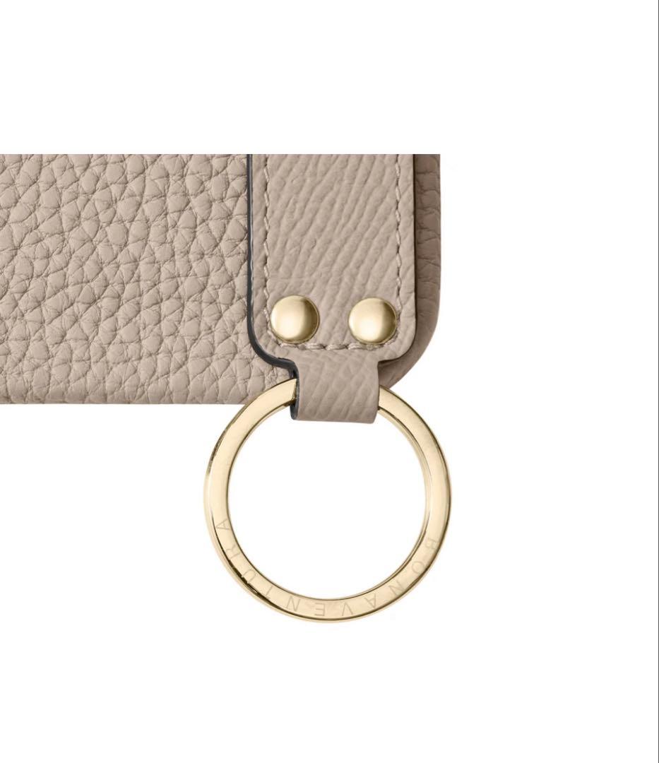 ボナぺンチュラ　iPhone16Pro ケース、ストラップセット　グレージュ