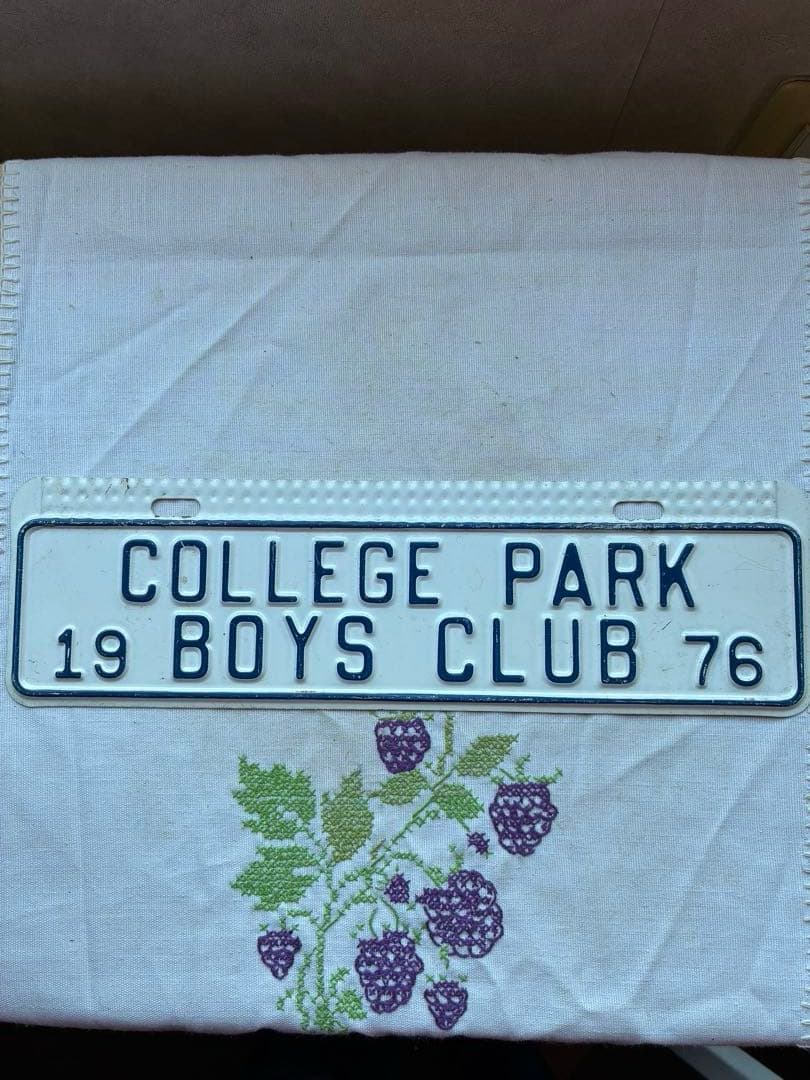 アンティーク　メタル　サイン　プレート　看板　BOYS CLUB アメリカ