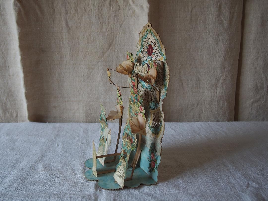 天使と花の装飾のペーパーデコレーション ヴィクトリアン期ペーパークラフトK400