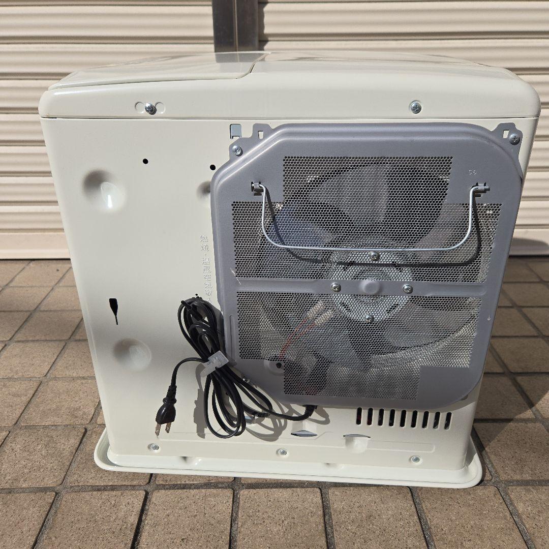 ①ダイニチ石油ファンヒーター fw-5620 ２１年式