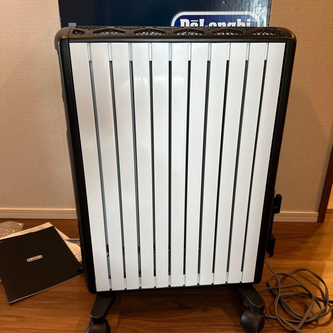 美品　デロンギマルチダイナミックオイルヒーター【リモコン付】MDH-15DK
