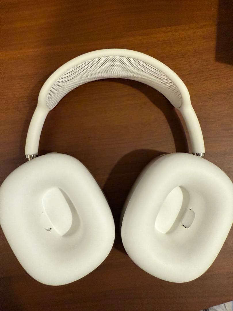 AirPods Max 第2世代　スターライト