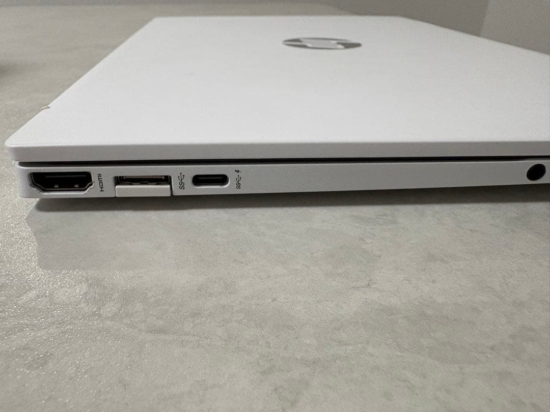 Windowsノート本体 HP Pavilion Aero13 Ryzen 7 16GB 512GB