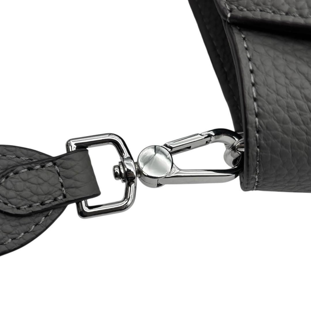 未使用◎ ヘイニ クリミト 2way 斜めがけ可 ショルダーバッグ ハンドバッグ