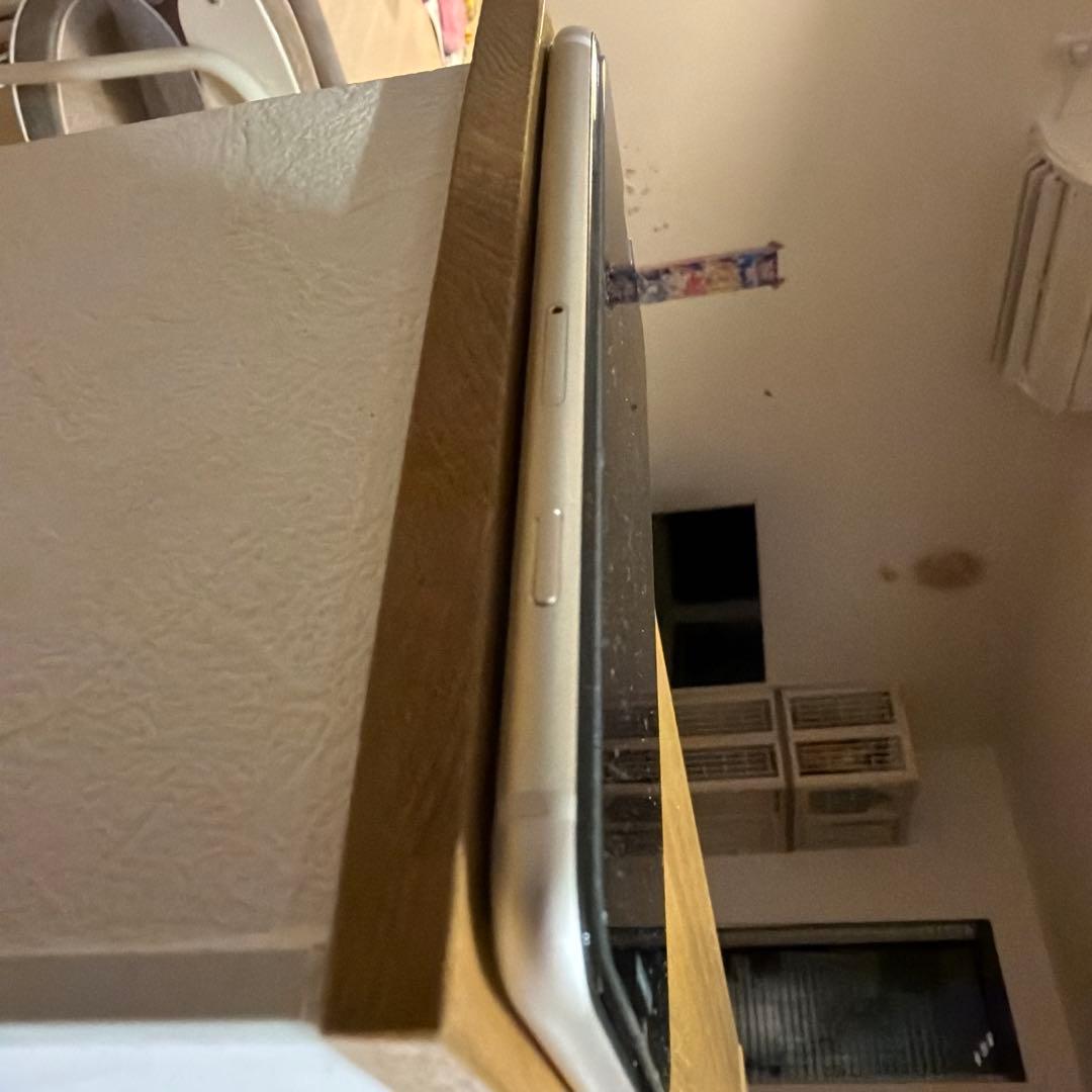 値下げ！美品！Apple iPhoneSE3 スターライト128GB