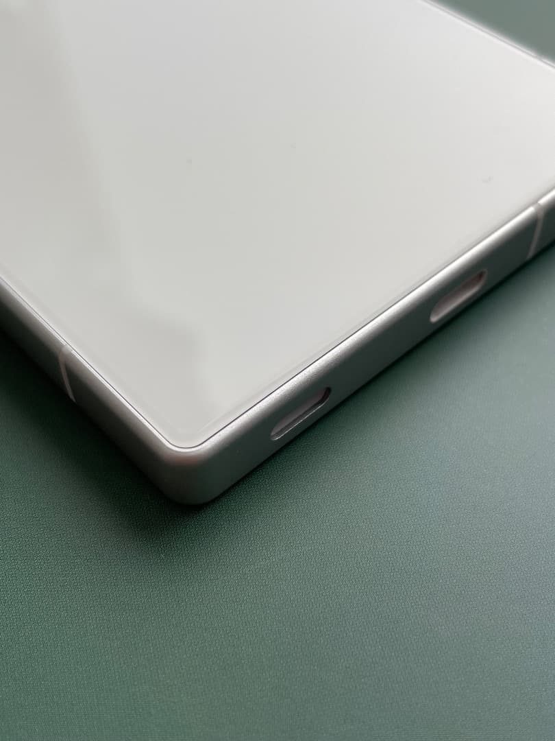 AQUOS R9 SIMフリー