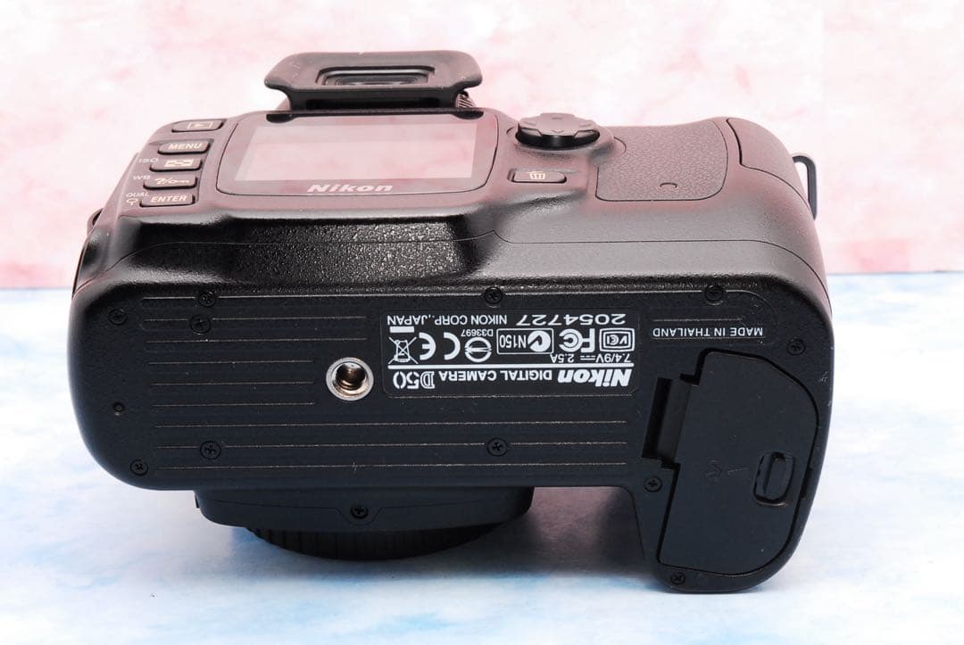 ☆お手頃価格☆Nikon D50☆一眼レフカメラ☆超望遠レンズ付Wレンズ