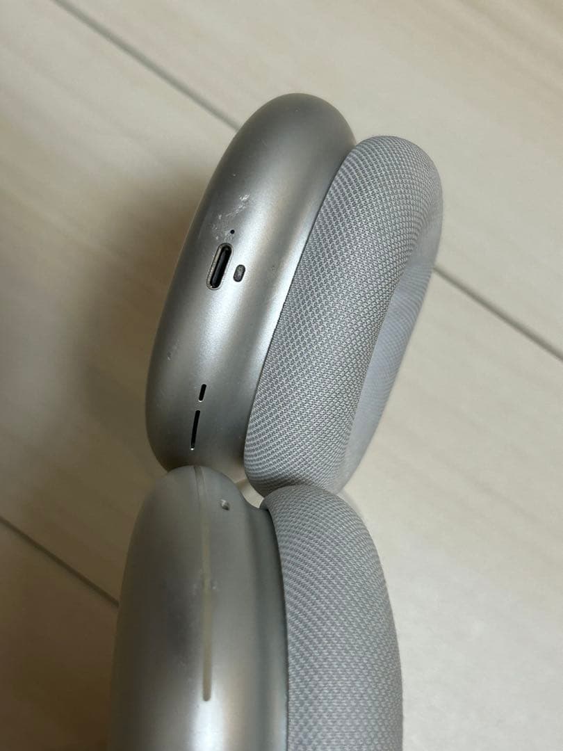 AirPods Max 第一世代　シルバー