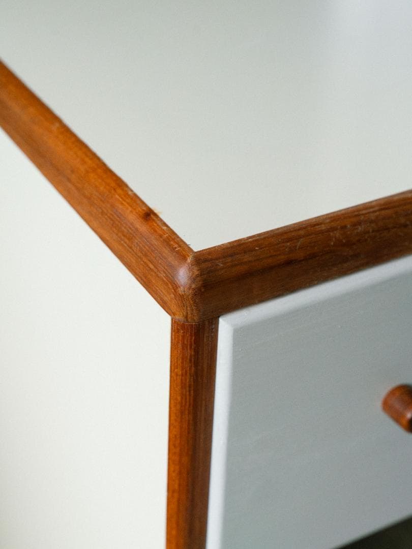 ヴィンテージ　サイドボード 収納 デスク ドレッサー　ミッドセンチュリーモダン