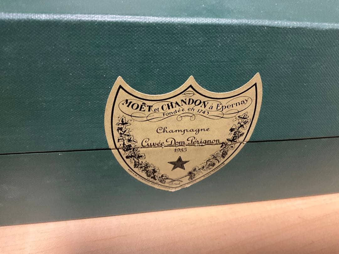 ドンペリニヨン ビンテージ 1985年 未開栓 元箱付 シャンパン