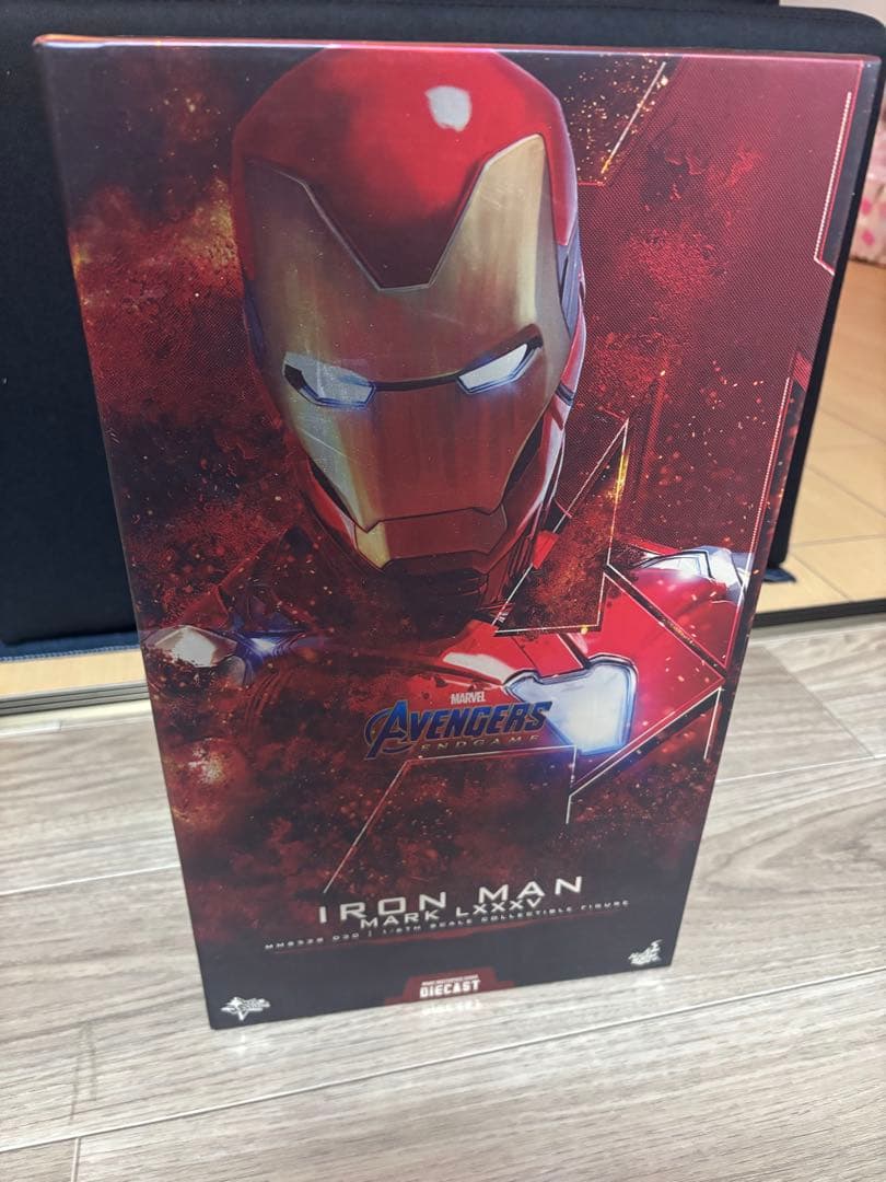 ホットトイズ　アイアンマン　マーク85 ヘッド付き