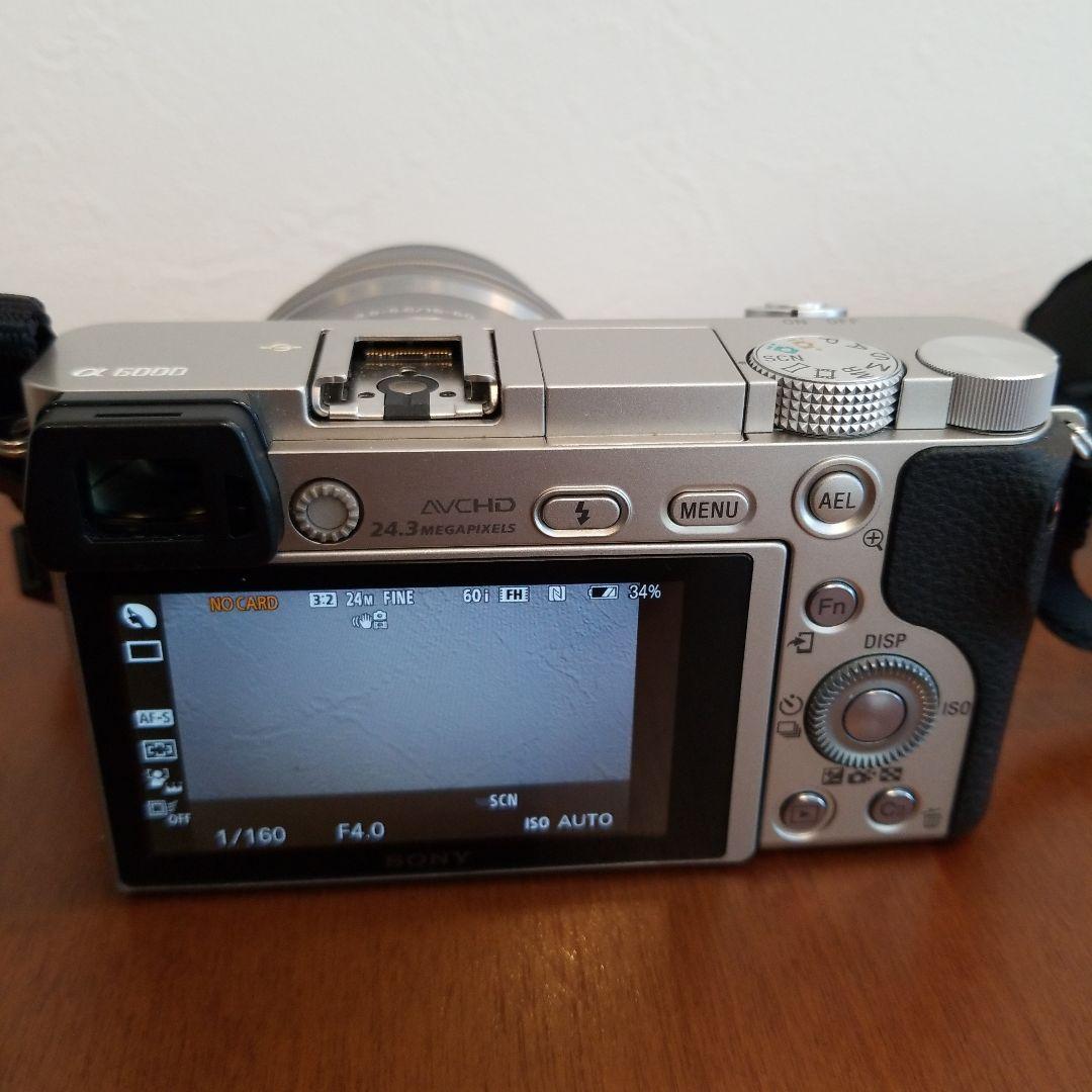 SONY α6000 ILCE-6000Lミラーレスカメラ16-50mmレンズ付