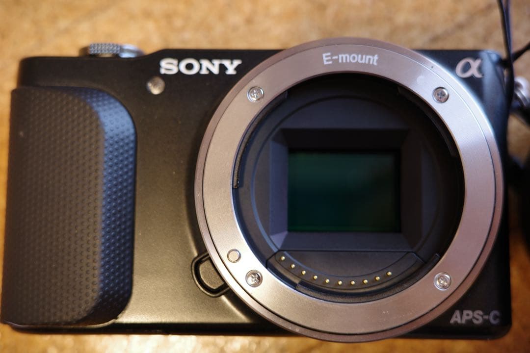 動作確認済み！SONY NEX-3N ミラーレス一眼カメラ