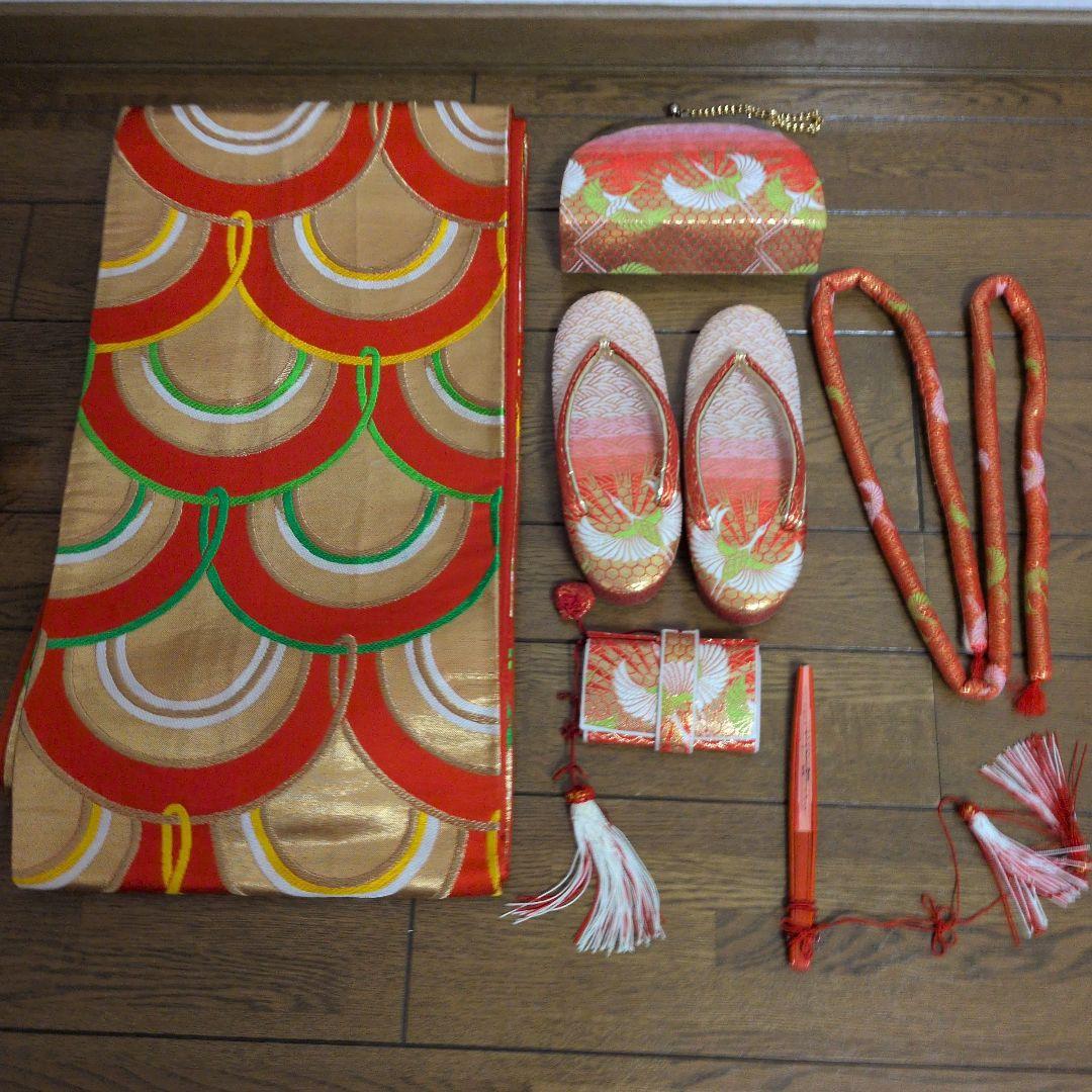 古典柄　七五三着物セット　7歳　女の子　化繊　袋帯、長襦袢　小物