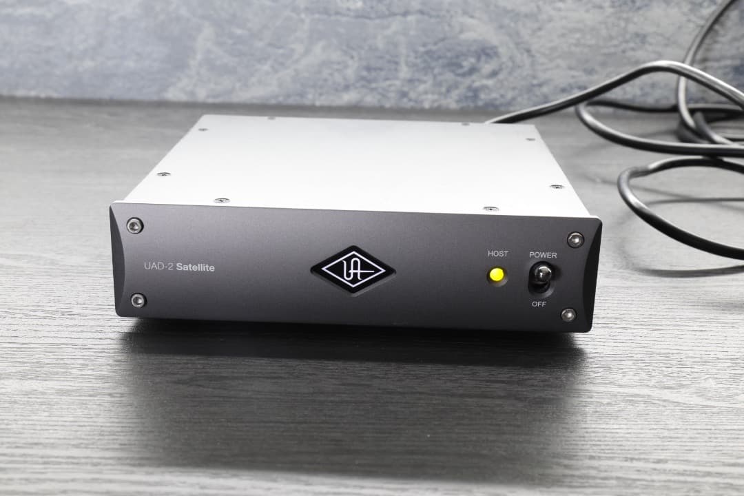 その他 UNIVERSAL AUDIO UAD2 SATELLITE TB3 QUAD