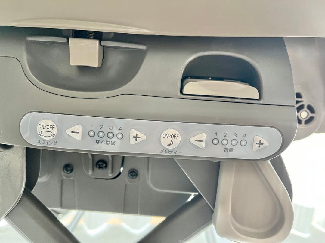 【美品】電動!!コンビ ネムリラAUTO SWING BEDi EG