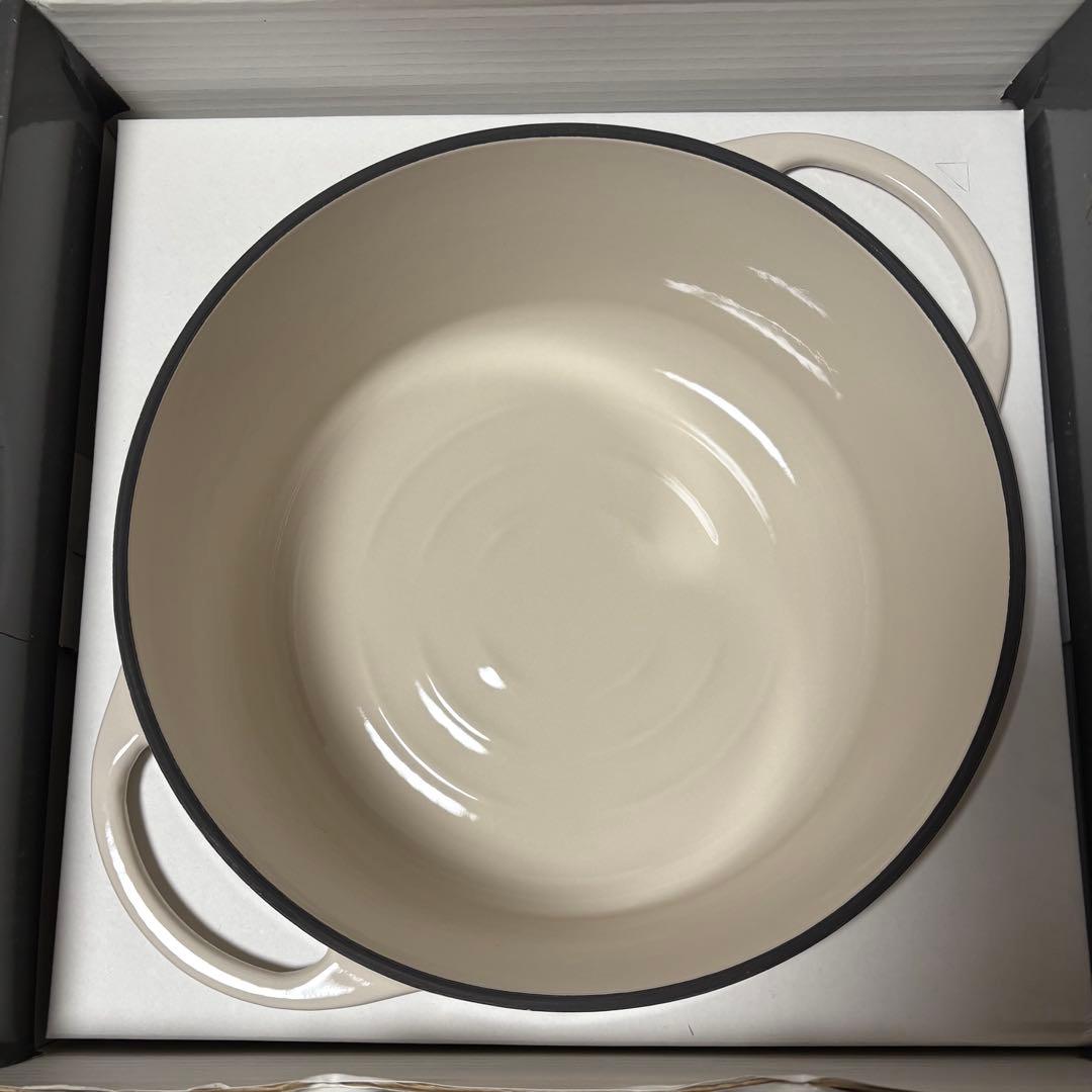 ☆未使用☆VERMICULAR バーミキュラ オーブンポットラウンド26cm